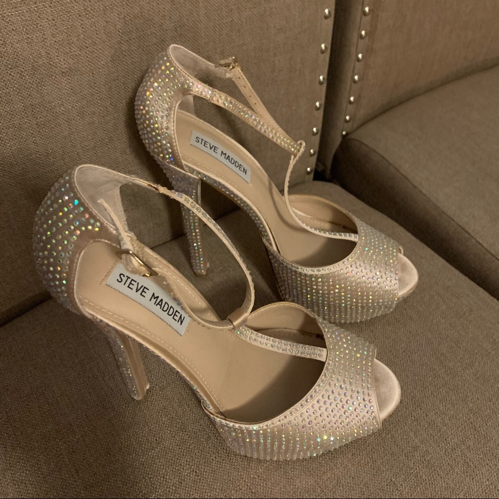 Steve Madden platform bling heels size  8.5